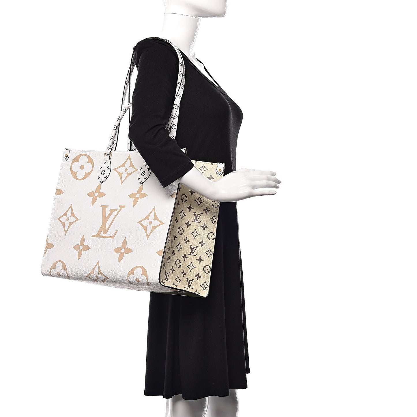 Monogram Giant Onthego GM Kaki Beige