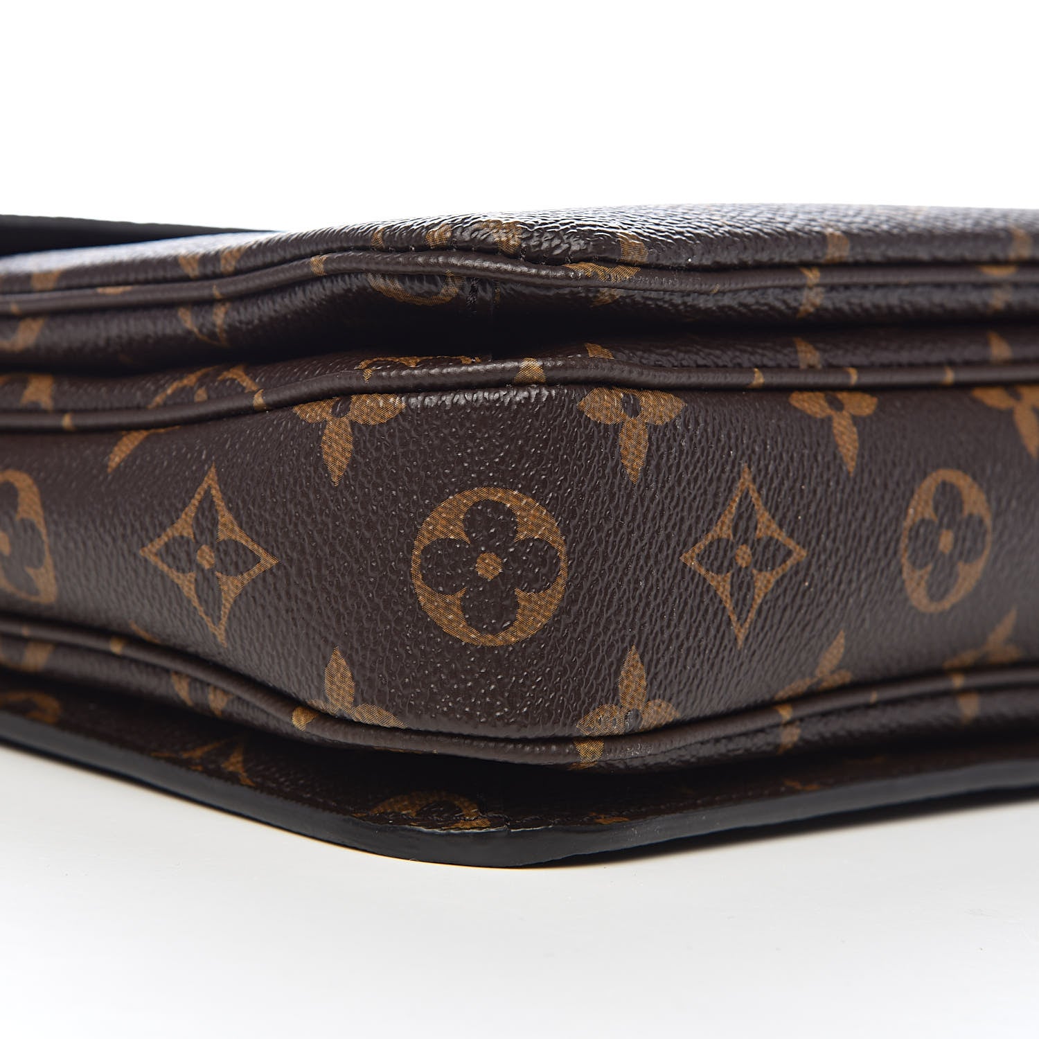 Louis Vuitton Monogram Pochette Metis 8 of 10