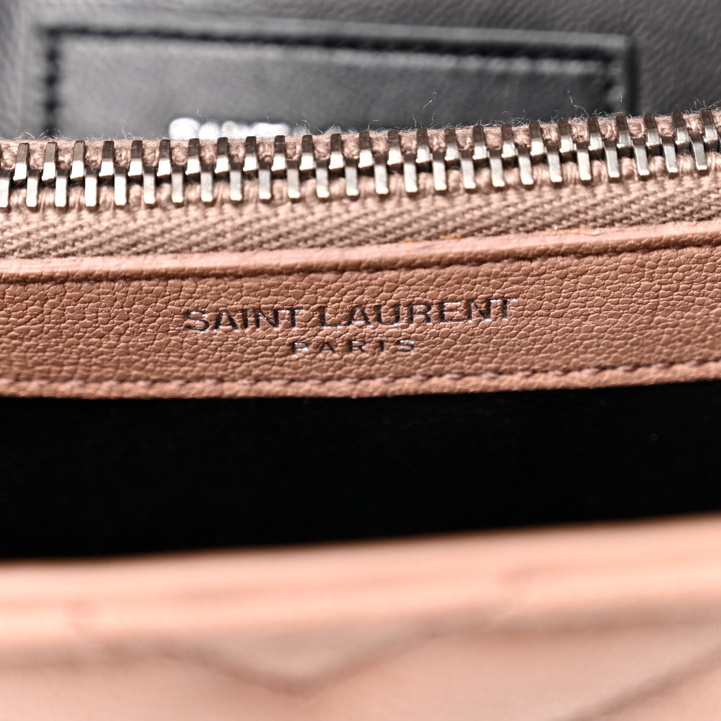 Sheepskin Matelasse Chevron Monogram Medium College Bag Fard