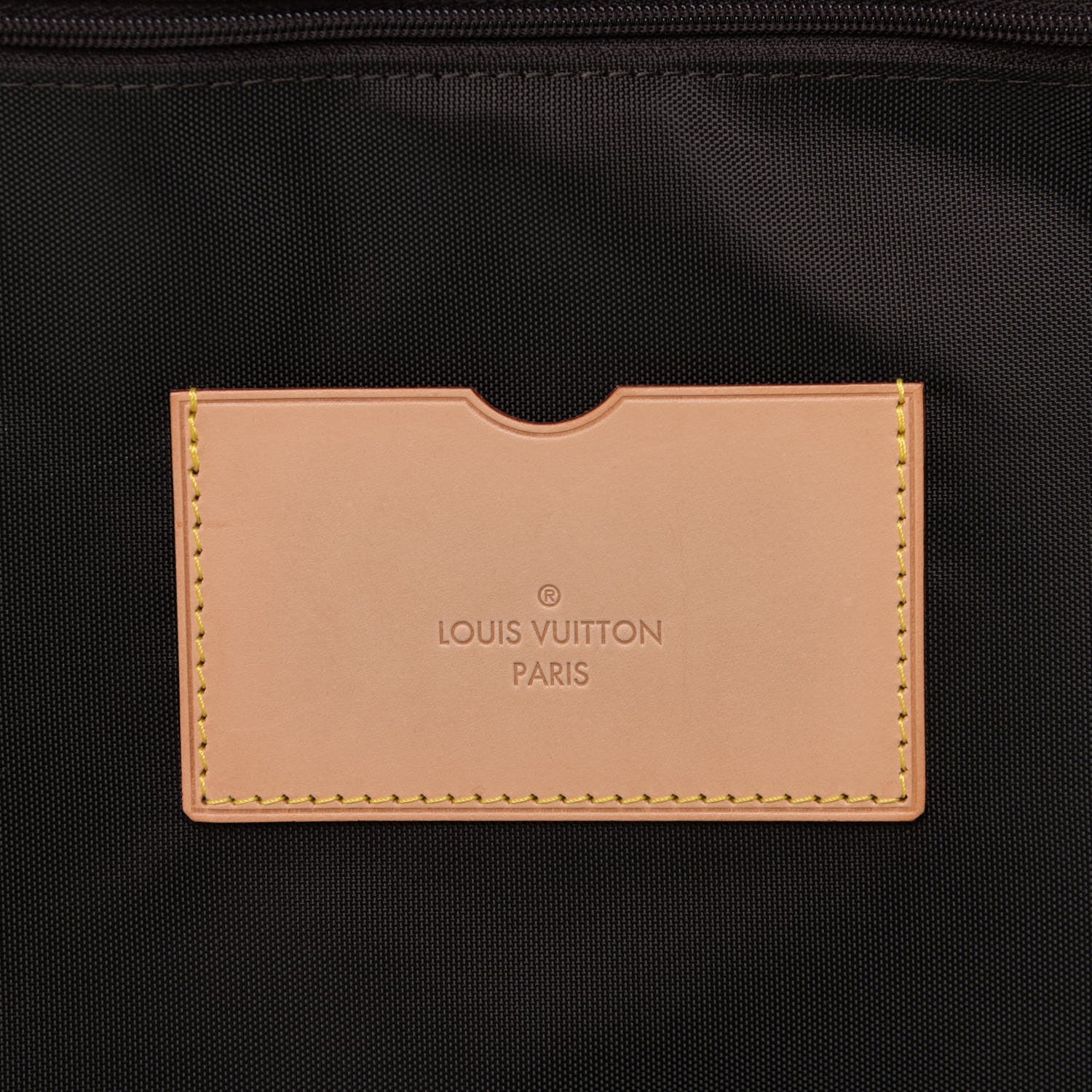 Louis Vuitton Vernis Pegase 45 Amarante 7 of 31