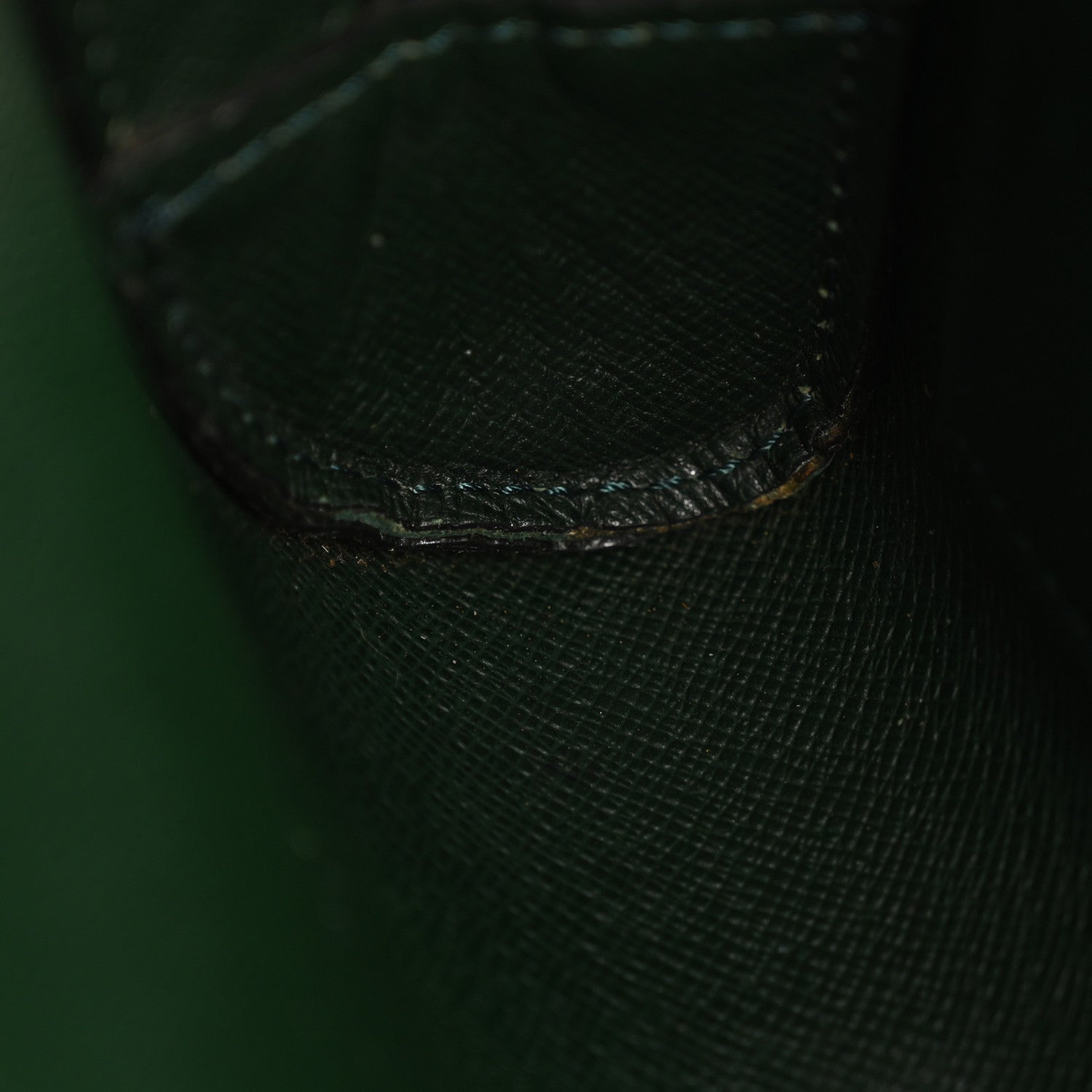 Louis Vuitton Taiga Baikal Pochette Epicea 9 of 12