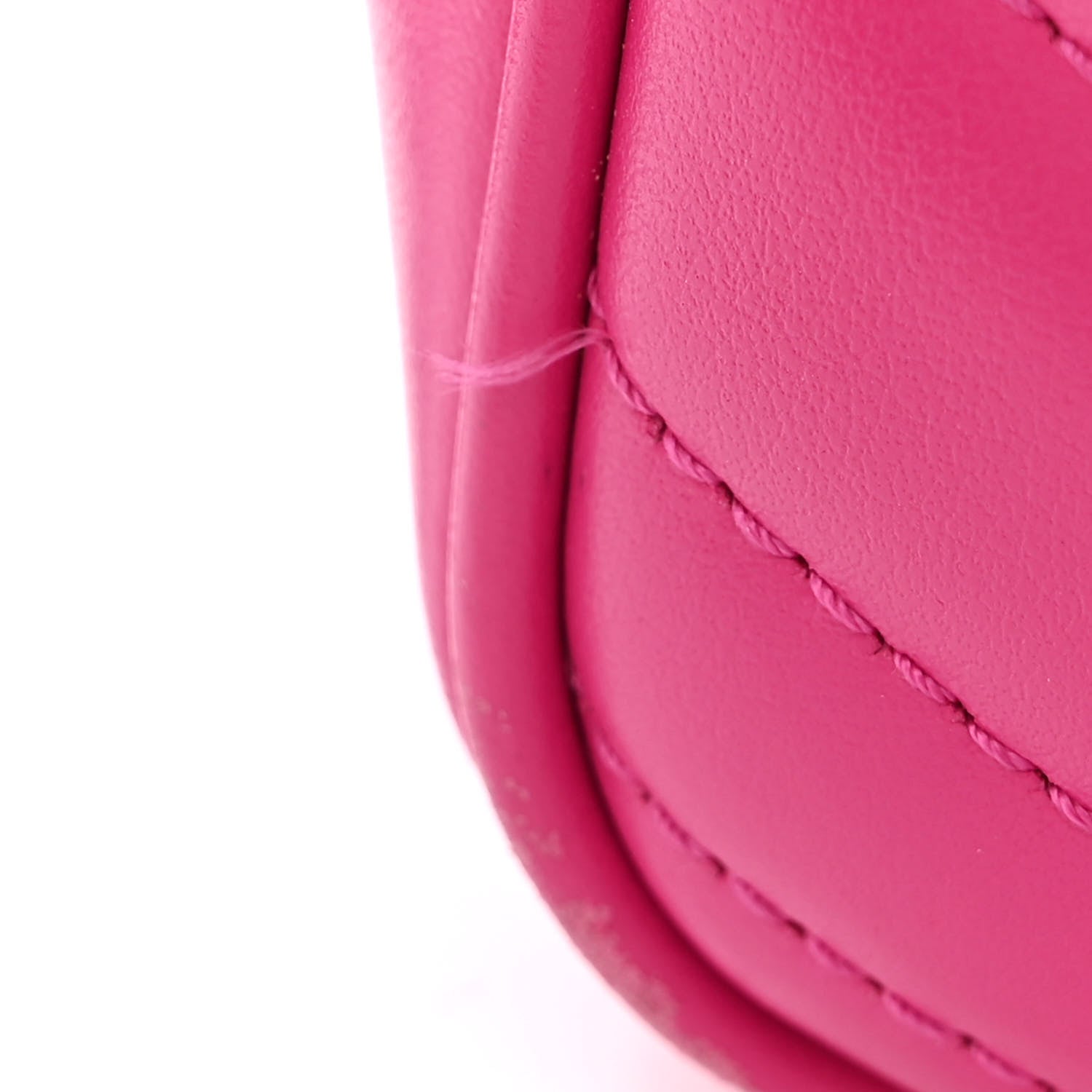 Gucci Calfskin Matelasse Monochrome Small GG Marmont Chain Shoulder Bag Classic Fuxia 13 of 14