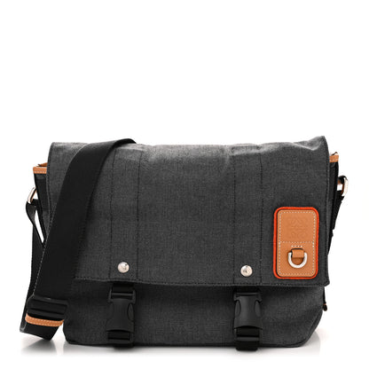 Loewe Canvas Calfskin Eye/LOEWE/Nature Messenger Bag Black Green 1 of 12