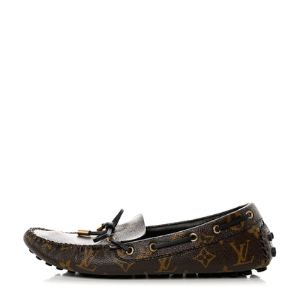 Louis Vuitton Patent Monogram Gloria Loafers 39.5 1 of 12