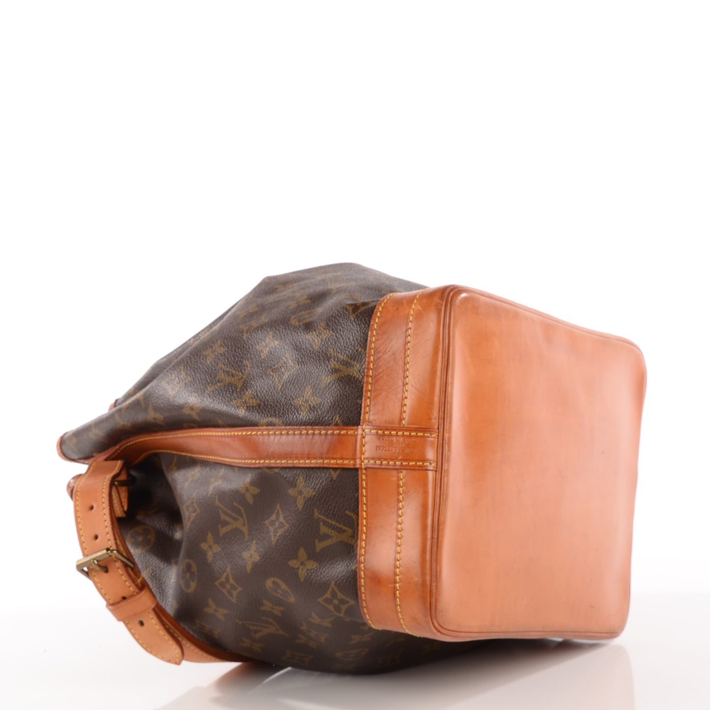 Monogram Noe