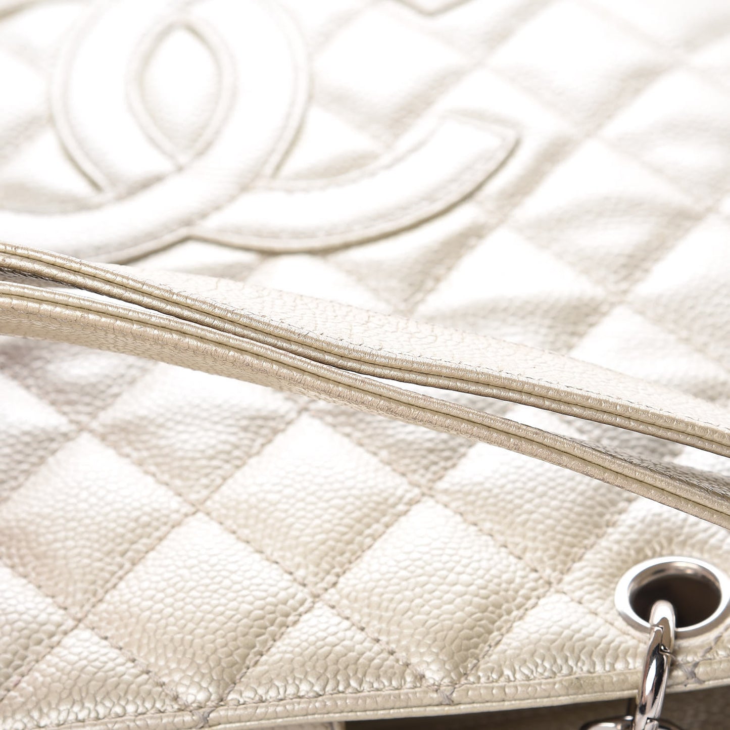 Metallic Caviar Quilted Petit Shopping Tote PST Pearl