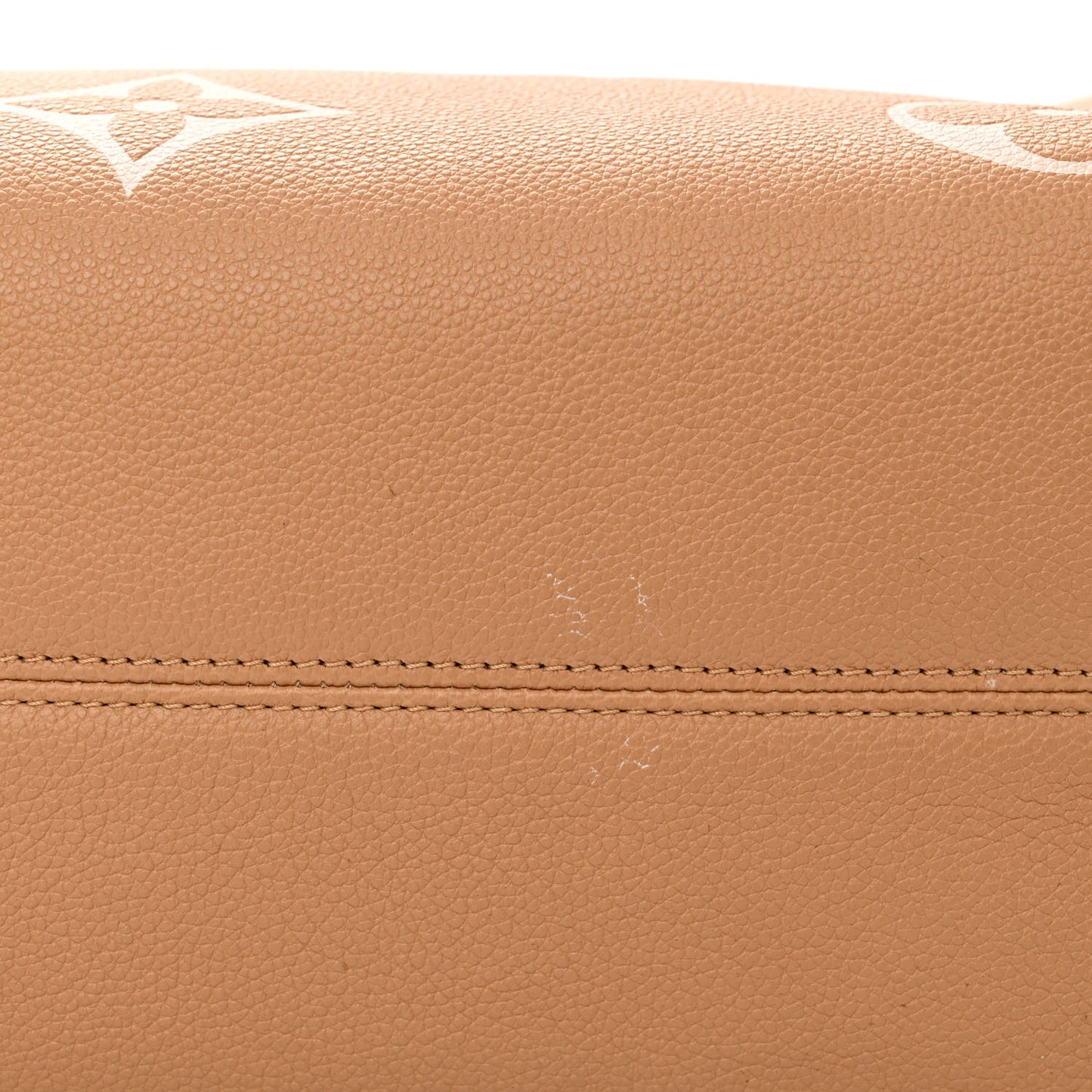 Empreinte Monogram Giant Onthego MM Arizona Creme