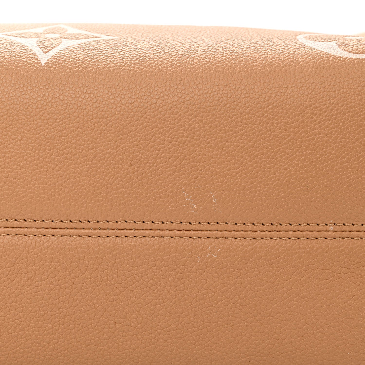 Louis Vuitton Empreinte Monogram Giant Onthego MM Arizona Creme 10 of 15