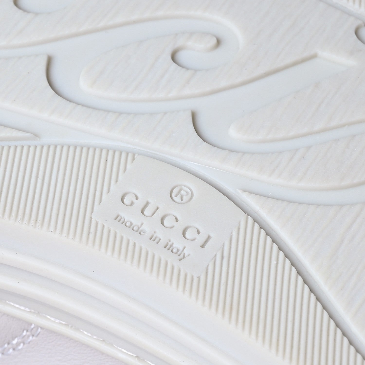Gucci Miro Soft Calfskin Womens High Top Sneakers 38.5 Mystic White 7 of 9