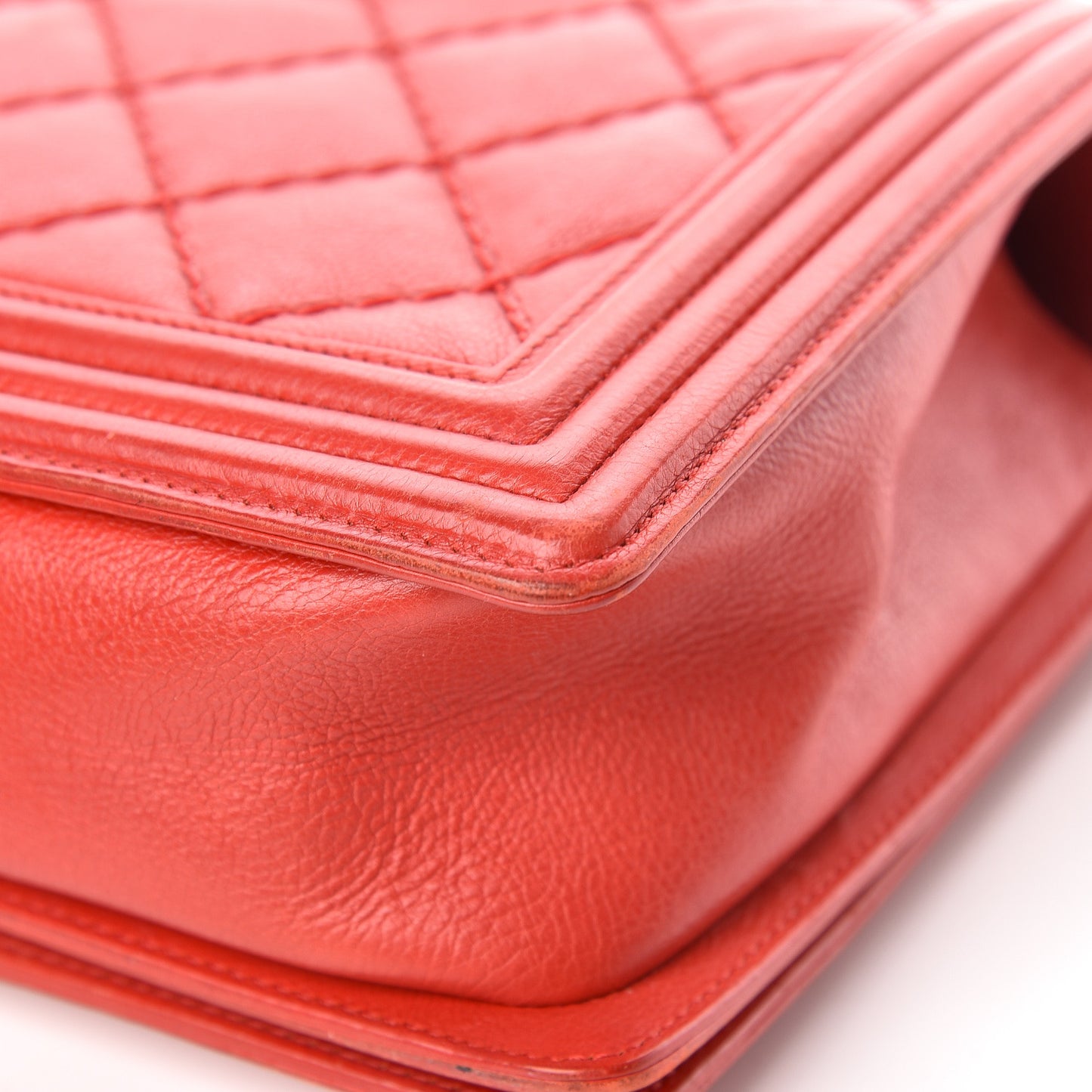 Calfskin Double Stitch New Medium Boy Flap Red
