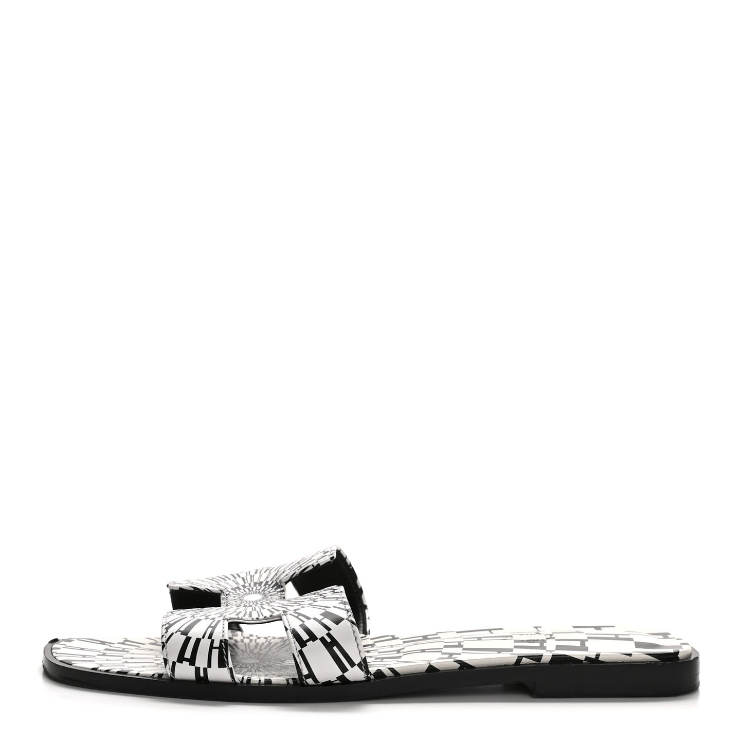 Calfskin Printed Op'H Oran Sandals 39 Black White