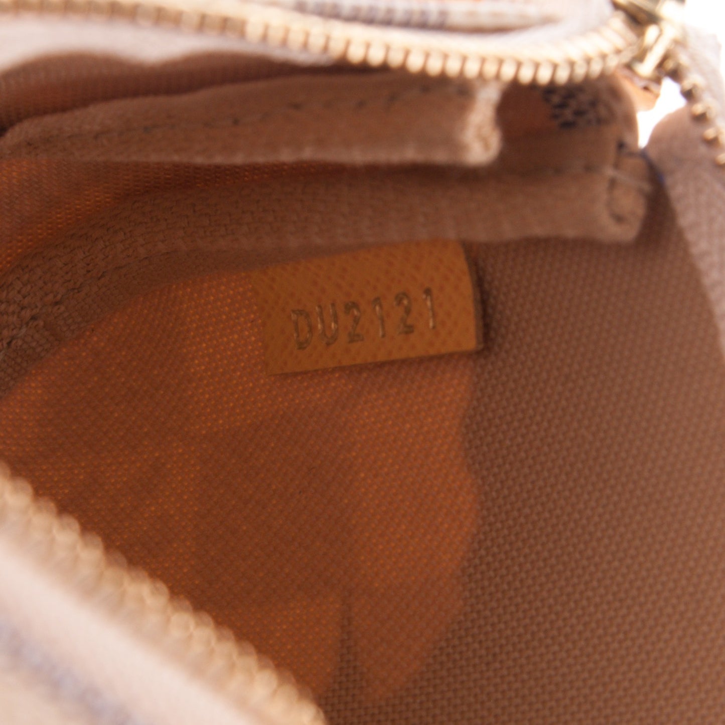 Damier Azur Illustre Mini Pochette Accessories