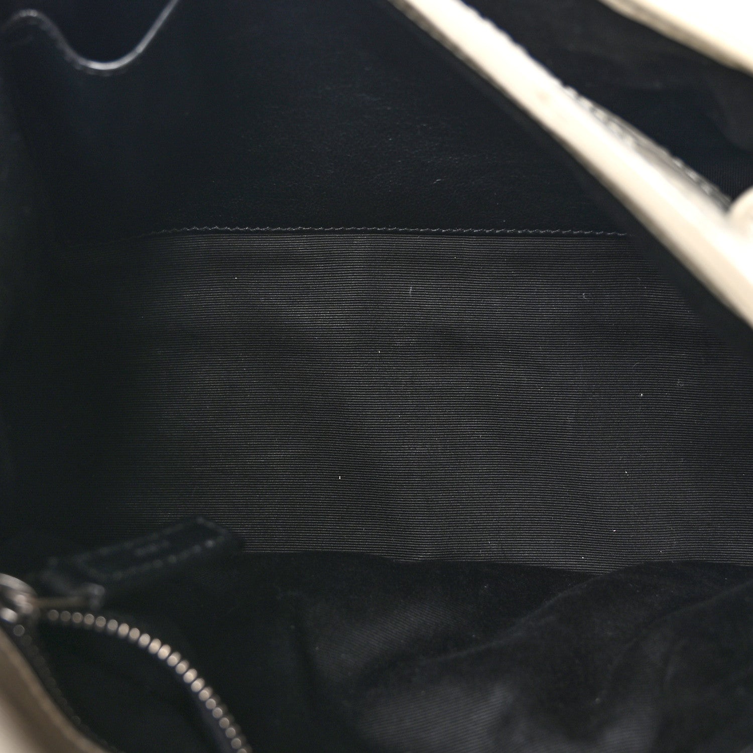 Saint Laurent Crinkled Calfskin Matelasse Monogram Medium Niki Chain Satchel Ivory 5 of 11