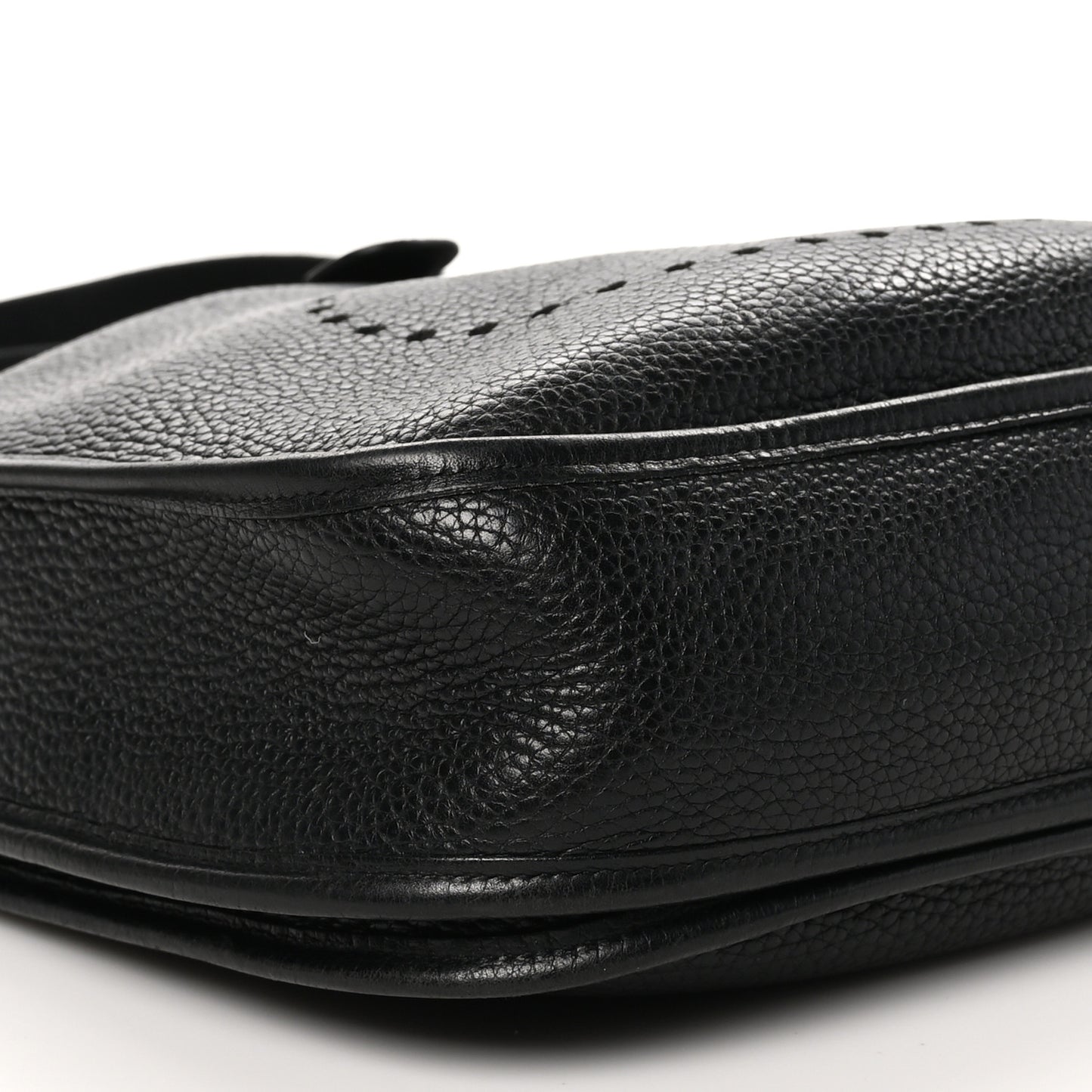 Taurillon Clemence Evelyne III PM Black