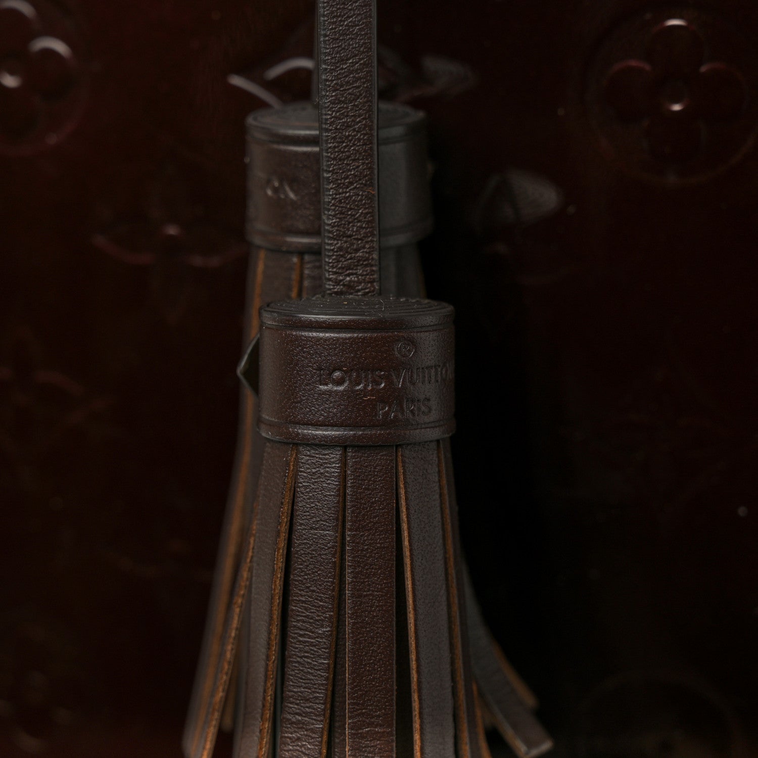 Louis Vuitton Vernis Long Beach PM Amarante 9 of 9