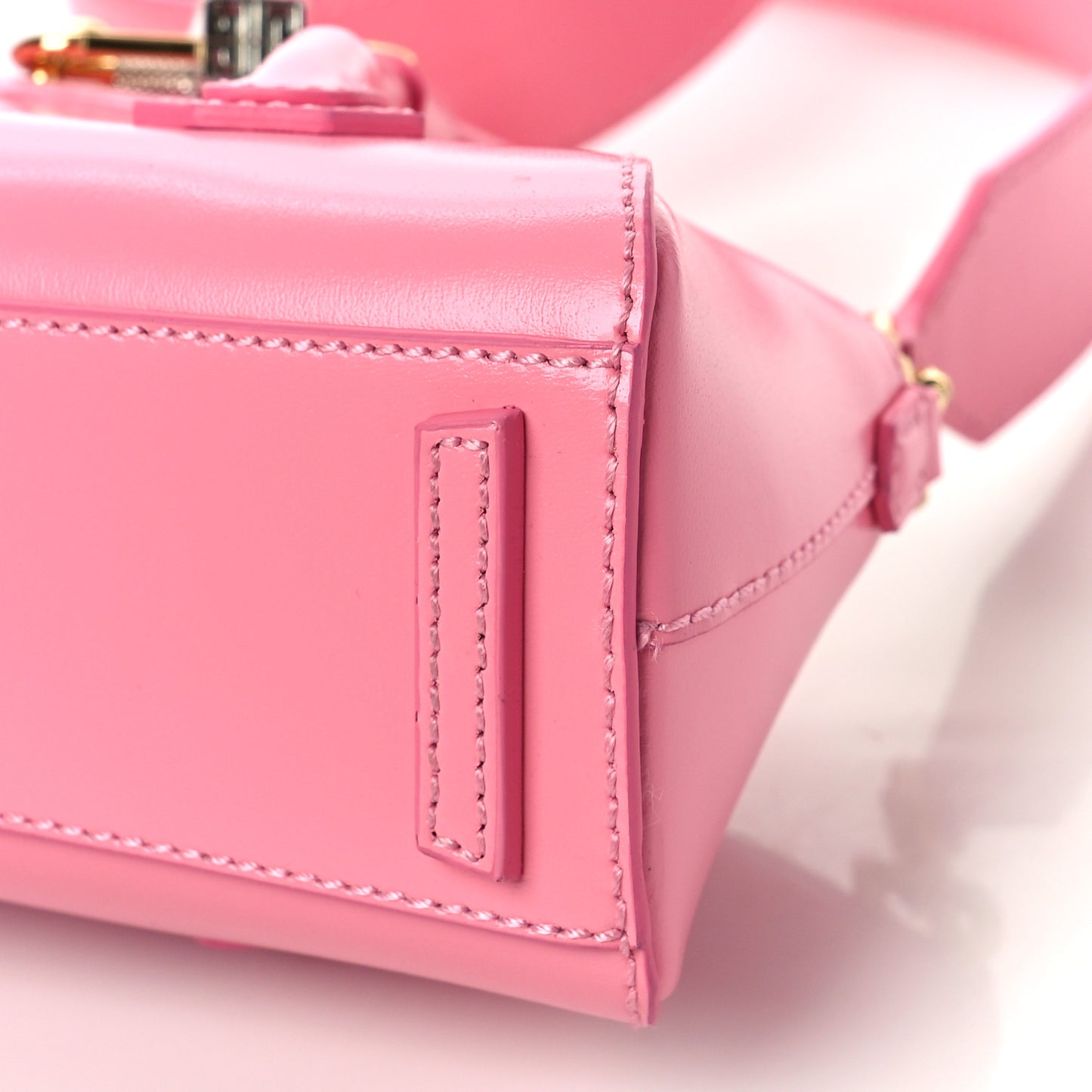 Box Calfskin Mini Antigona Stretch Bright Pink