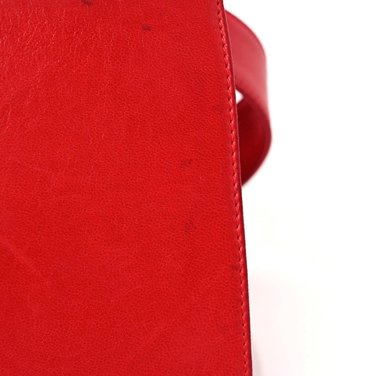 Lambskin CC Drawstring Shoulder Bag Red