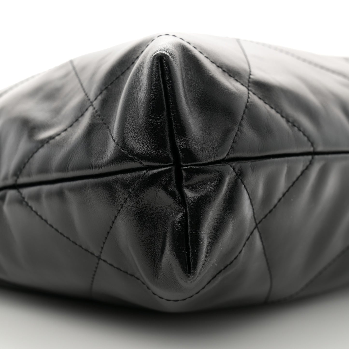 Shiny Calfskin Quilted Small Chanel 22 Black