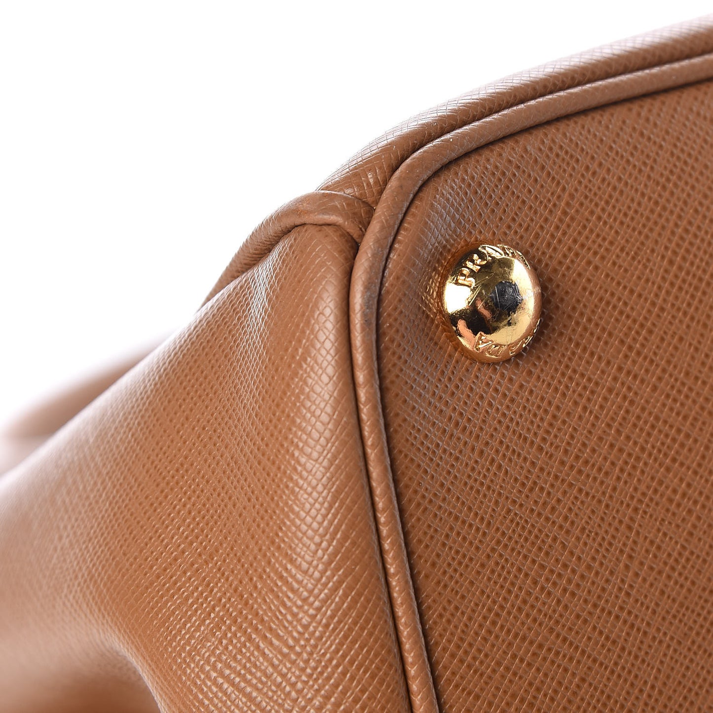 Saffiano Medium Galleria Double Zip Tote Caramel