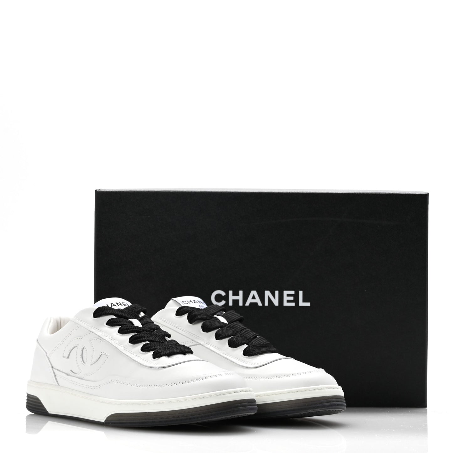 Calfskin CC Womens Sneakers 40 White Black