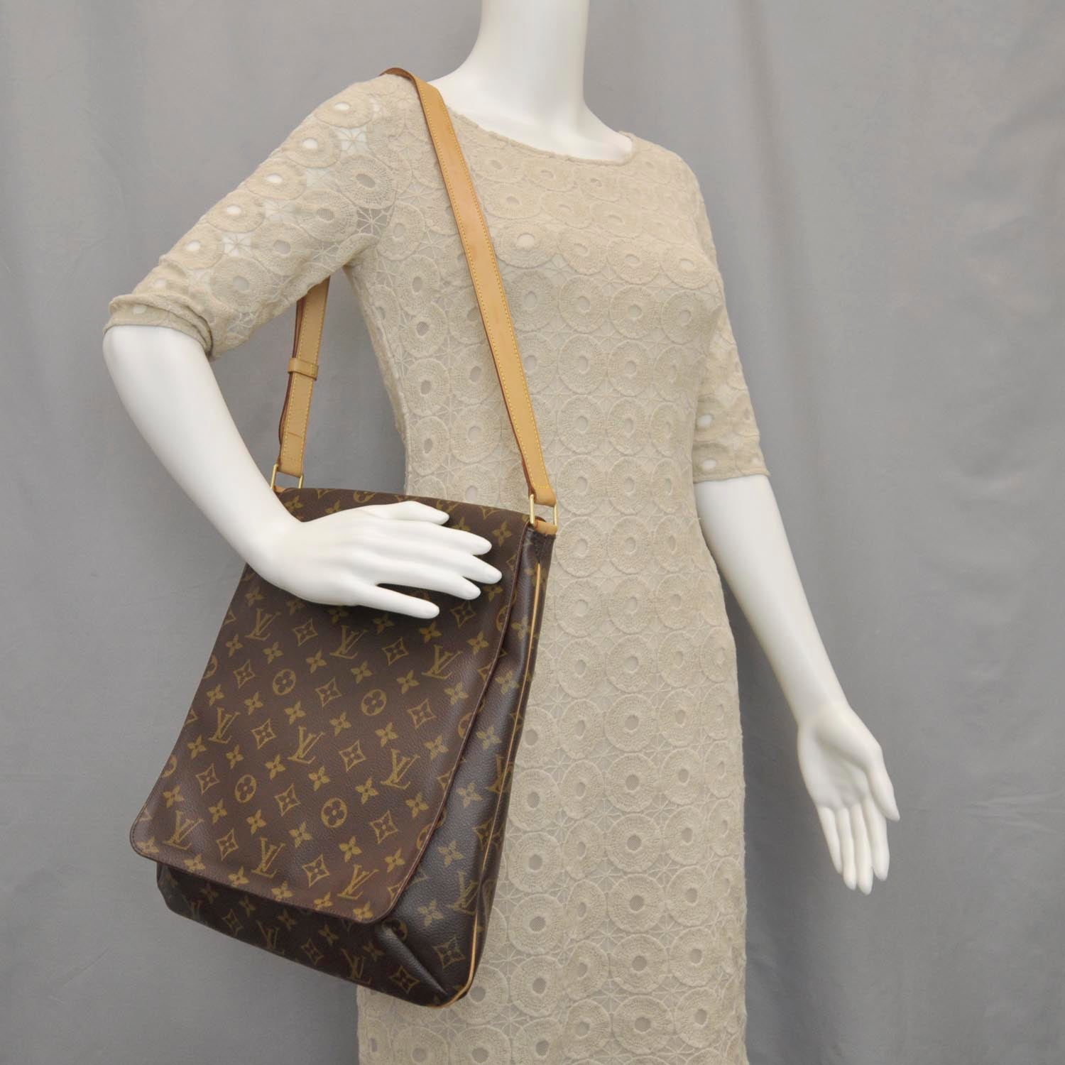 Louis Vuitton Monogram Musette GM 2 of 9