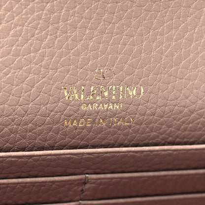 Valentino Garavani Pebbled Calfskin Rockstud Envelope Wallet on Chain Poudre 6 of 12
