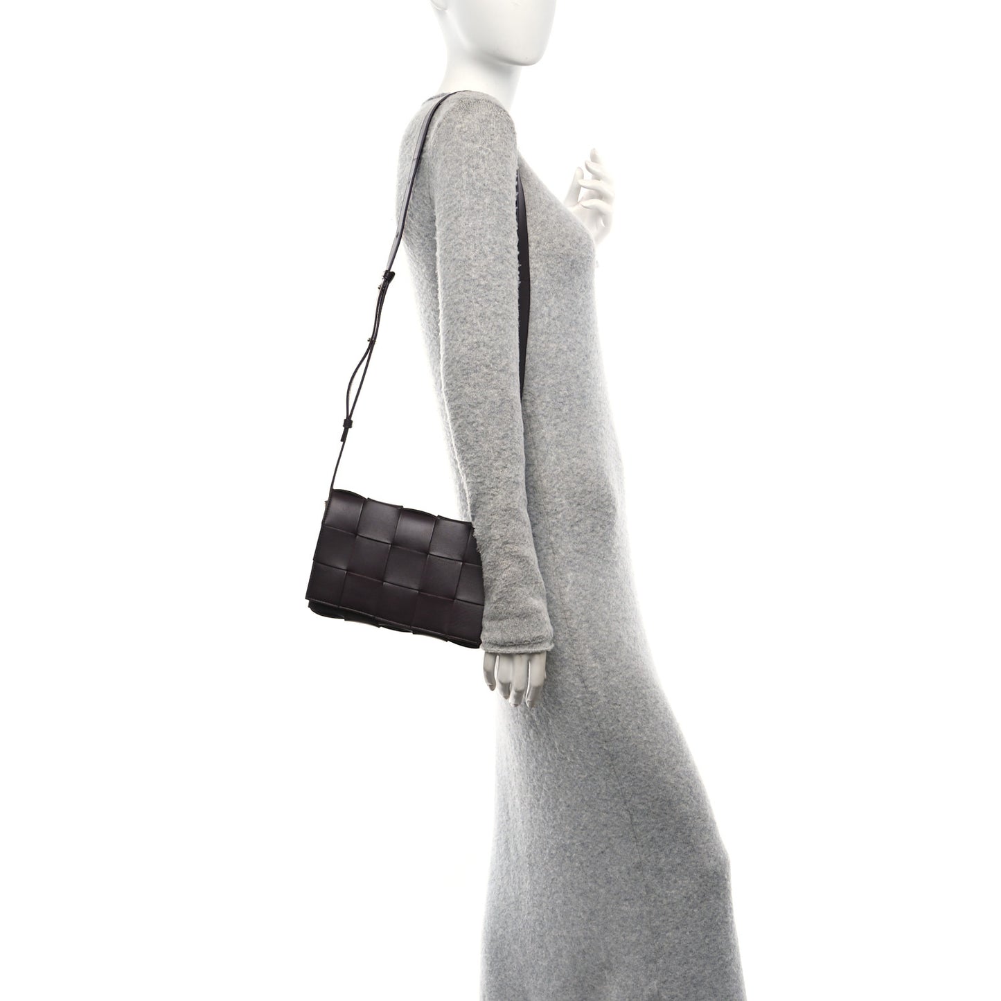 Lambskin Maxi Intreccio Small Cassette Crossbody Bag Grape