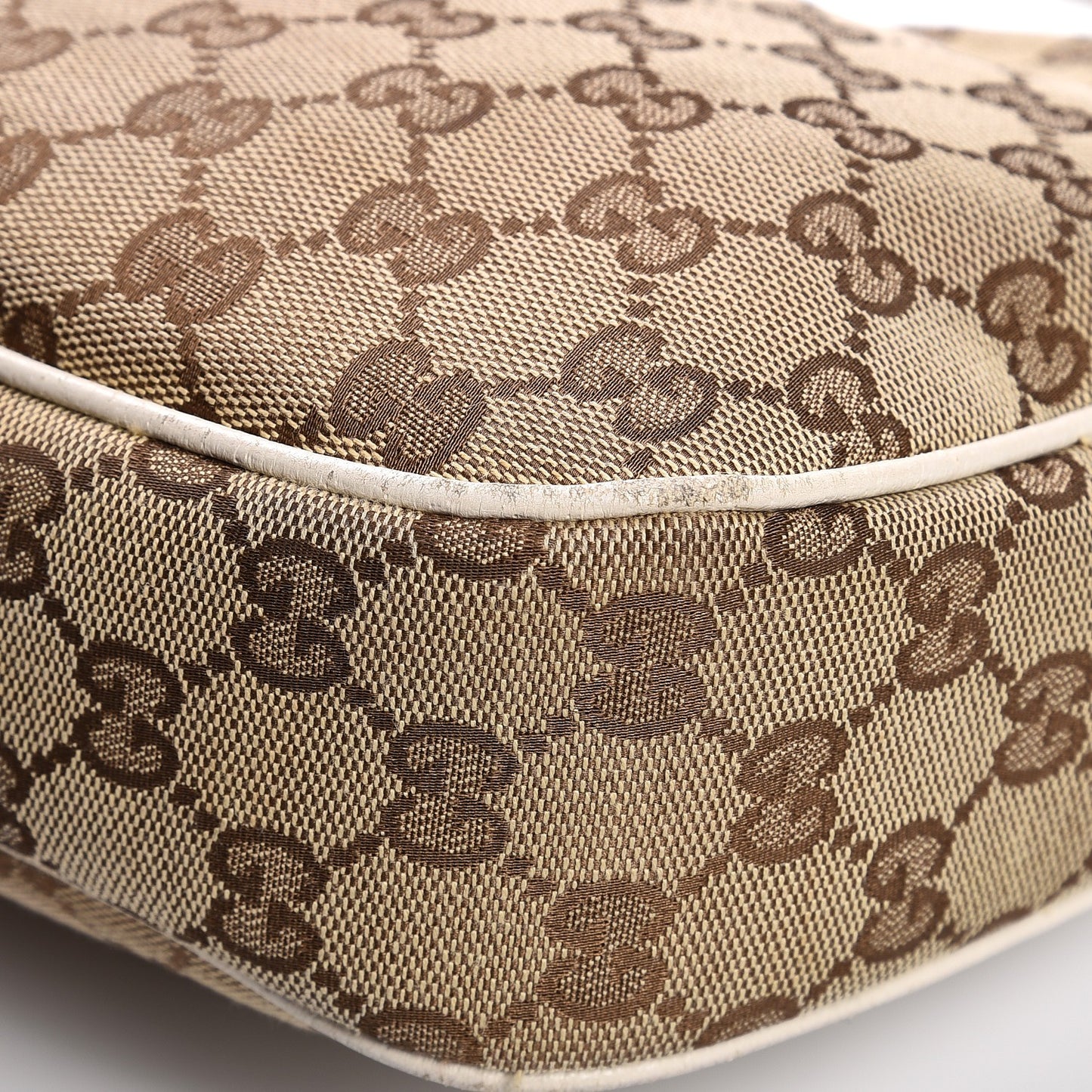 Monogram Medium Charmy Hobo Off White