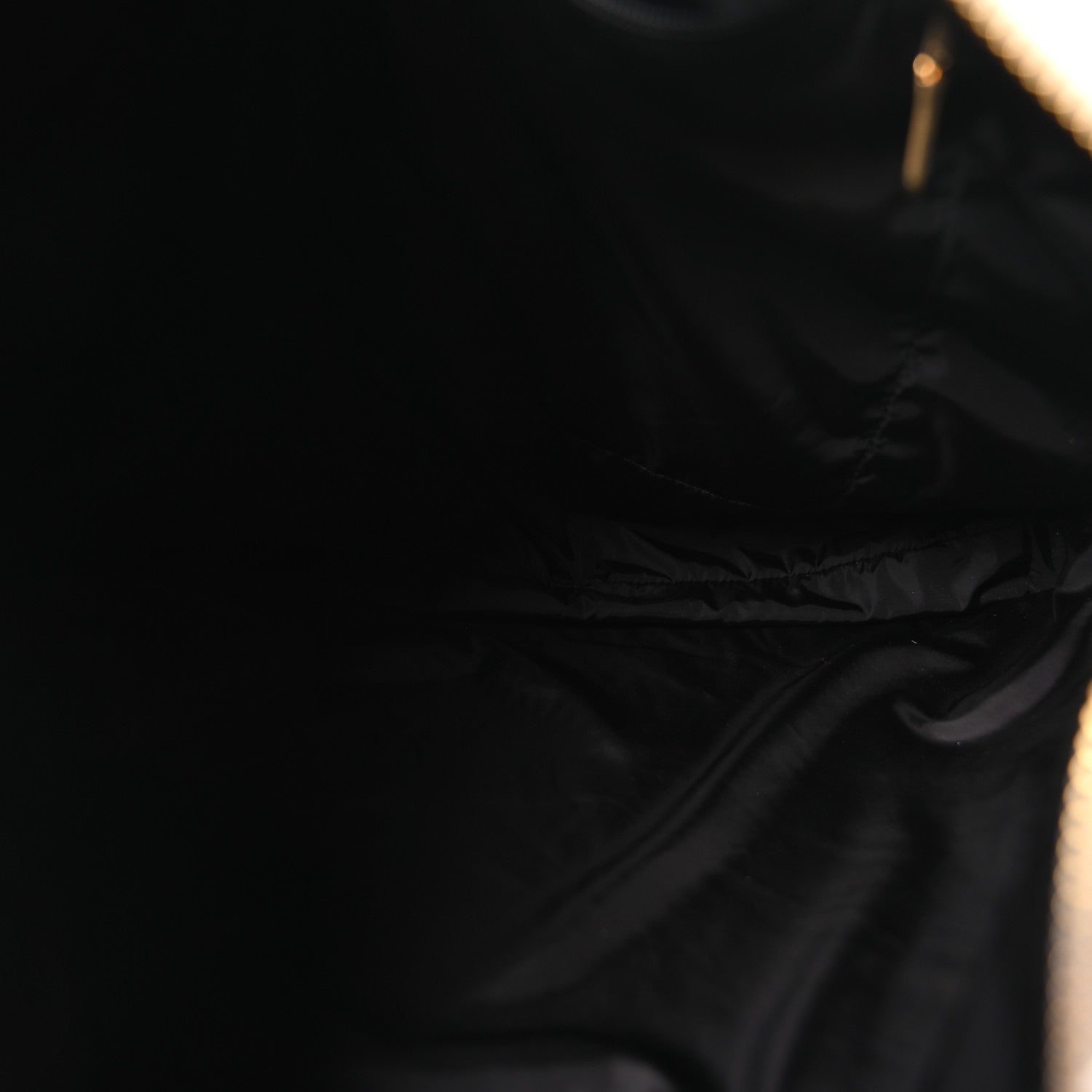 Miu Miu Soft Calf Softy Shoulder Bag Bianco 4 of 8