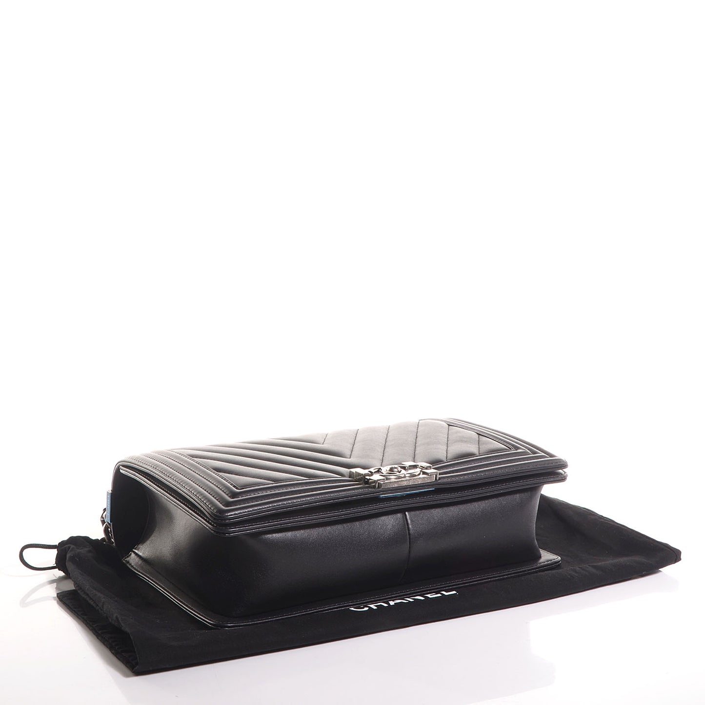 Calfskin Chevron New Medium Boy Flap Black