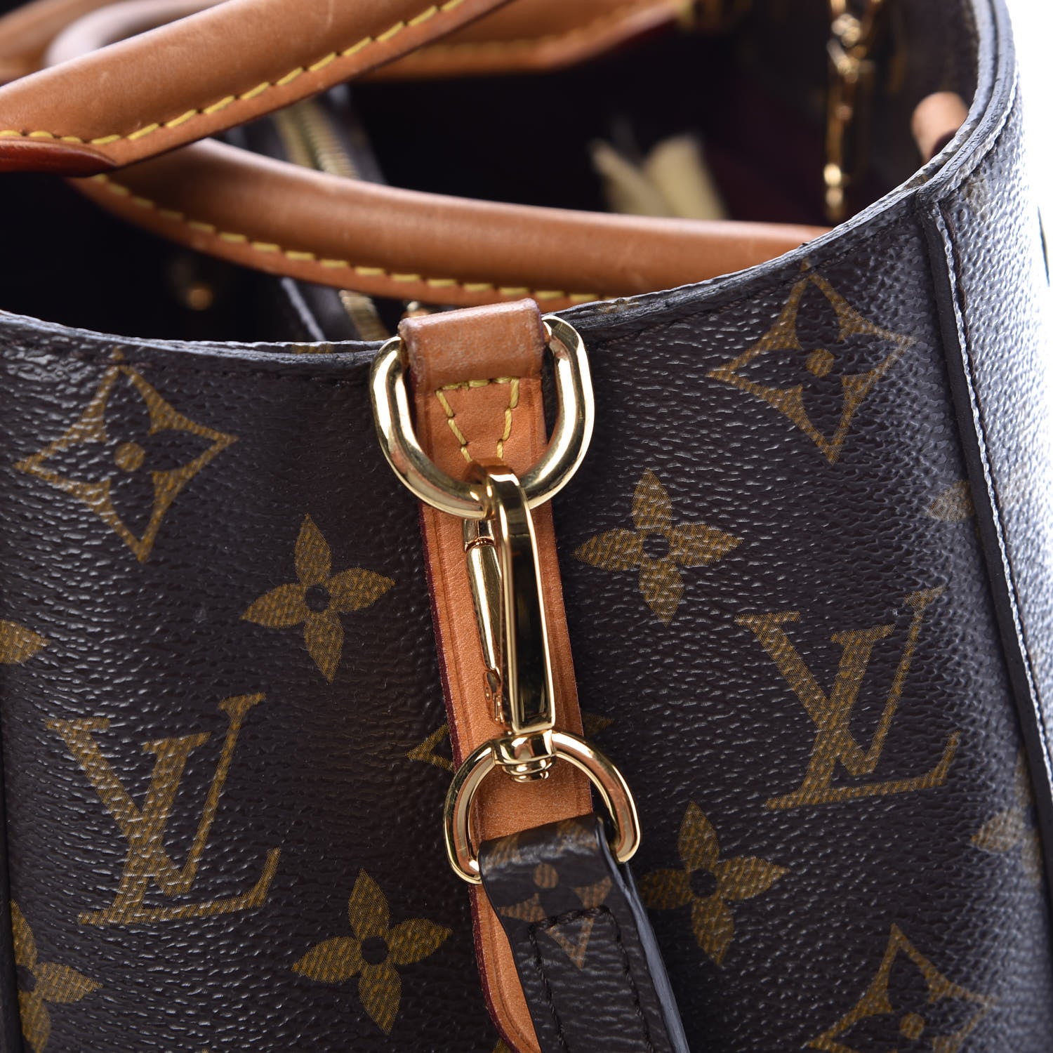 Louis Vuitton Monogram Montaigne BB 17 of 24