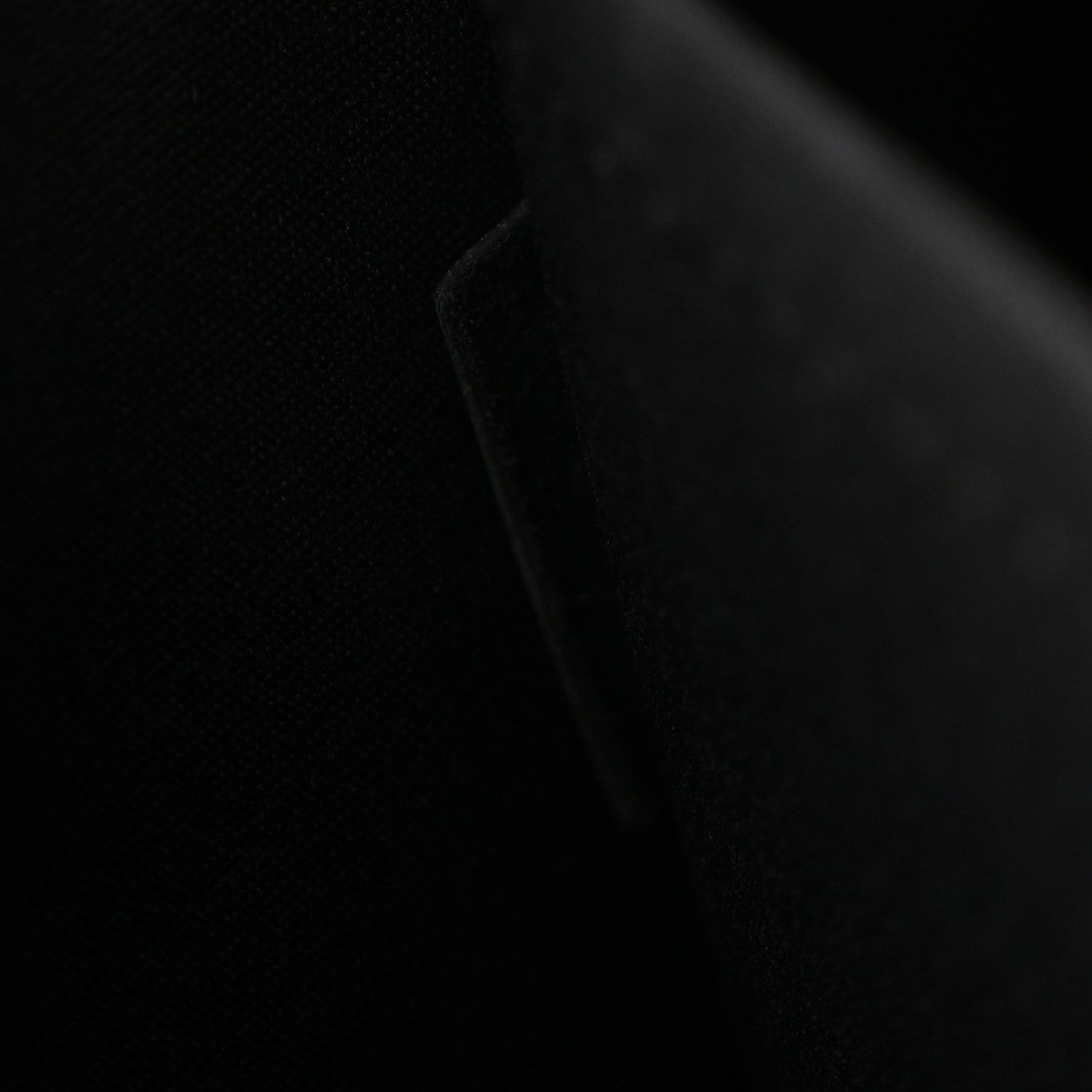 Louis Vuitton Epi Madeleine PM Black 7 of 11