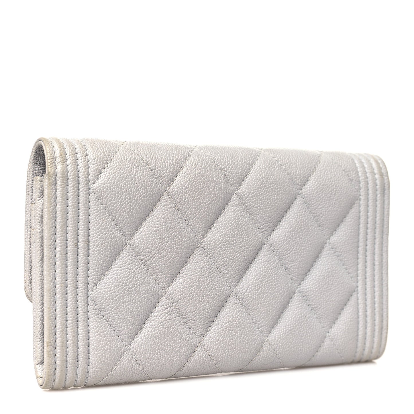 Caviar Quilted Medium Boy Flap Walle Light Grey