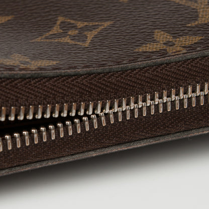 Louis Vuitton Monogram Zippy Wallet 9 of 9