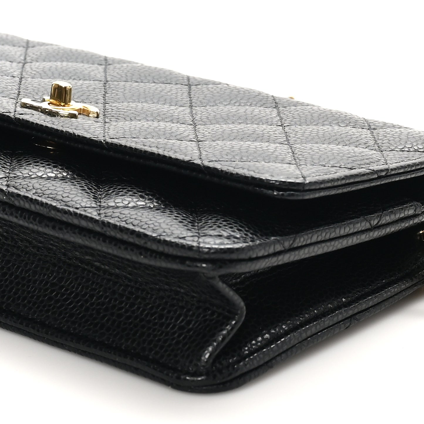 Caviar Quilted CC Turnlock Wallet On Chain Black