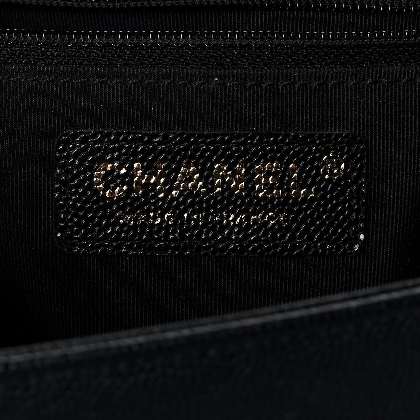 Caviar Quilted New Medium Boy Flap Black