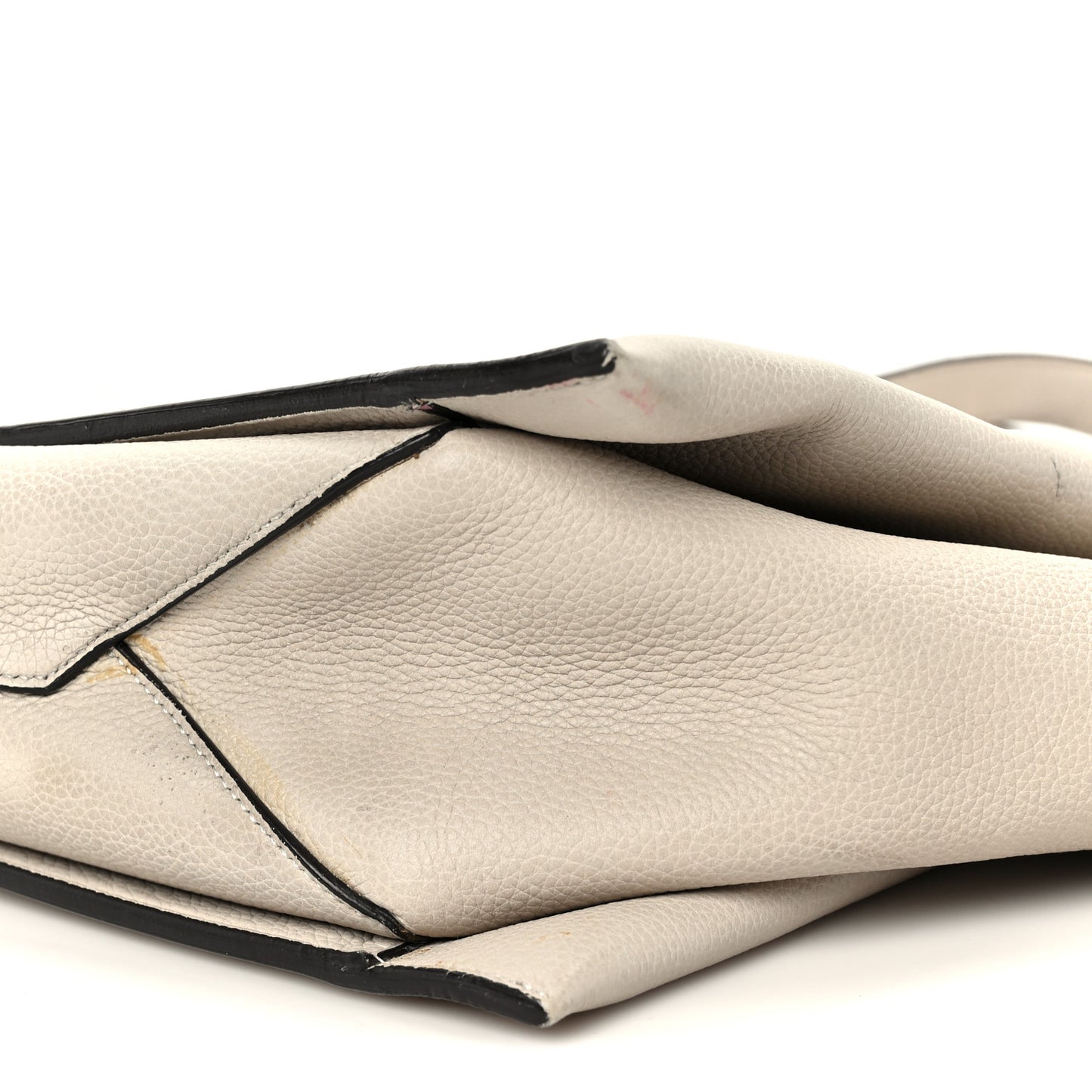 Baby Grained Calfskin Medium Tri-Fold Bag Powder
