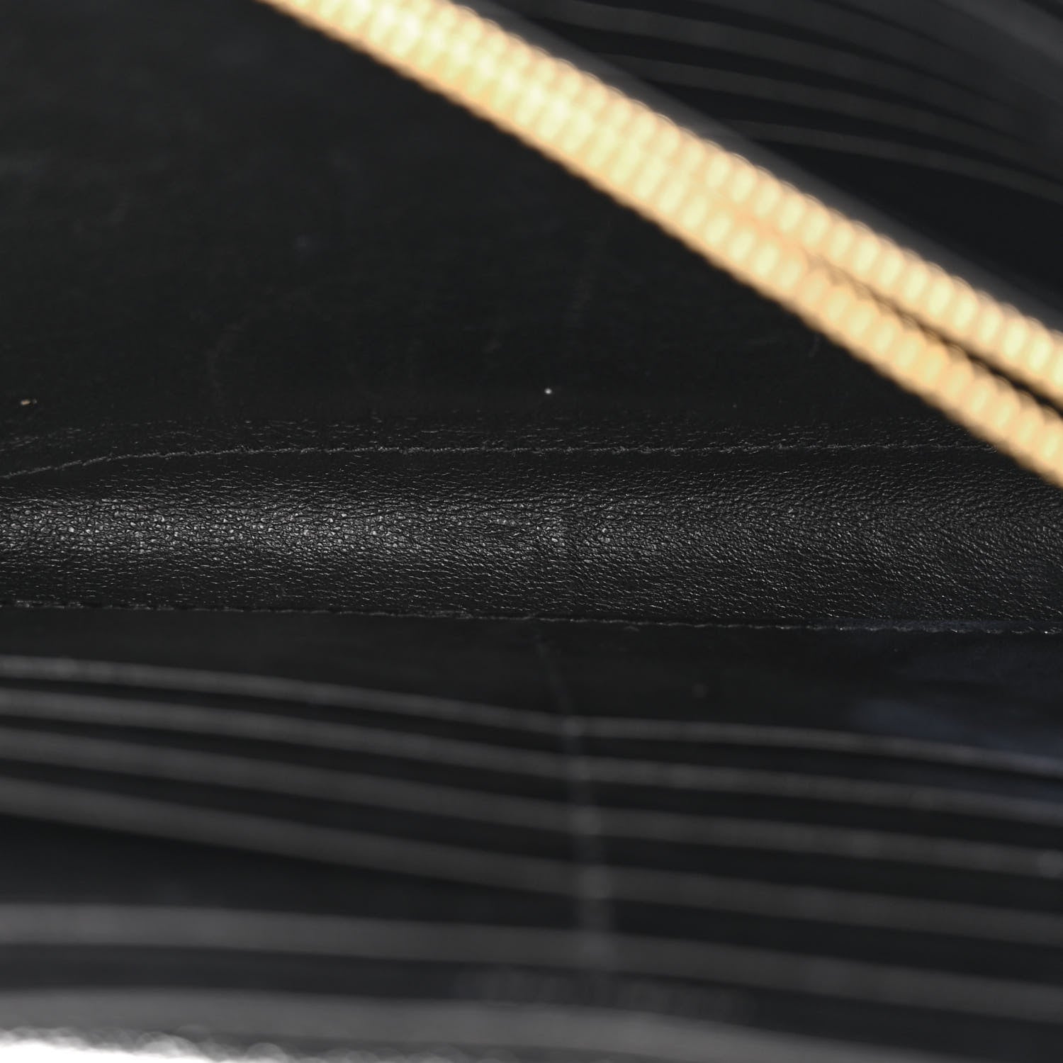 Saint Laurent Metallic Calfskin Monogram Chain Wallet Platine 6 of 16