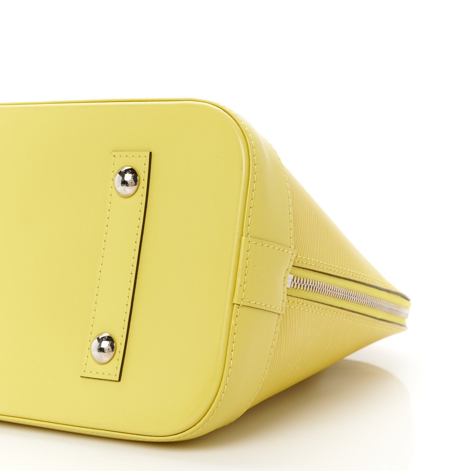 Louis Vuitton Epi Alma MM Pistache 12 of 13
