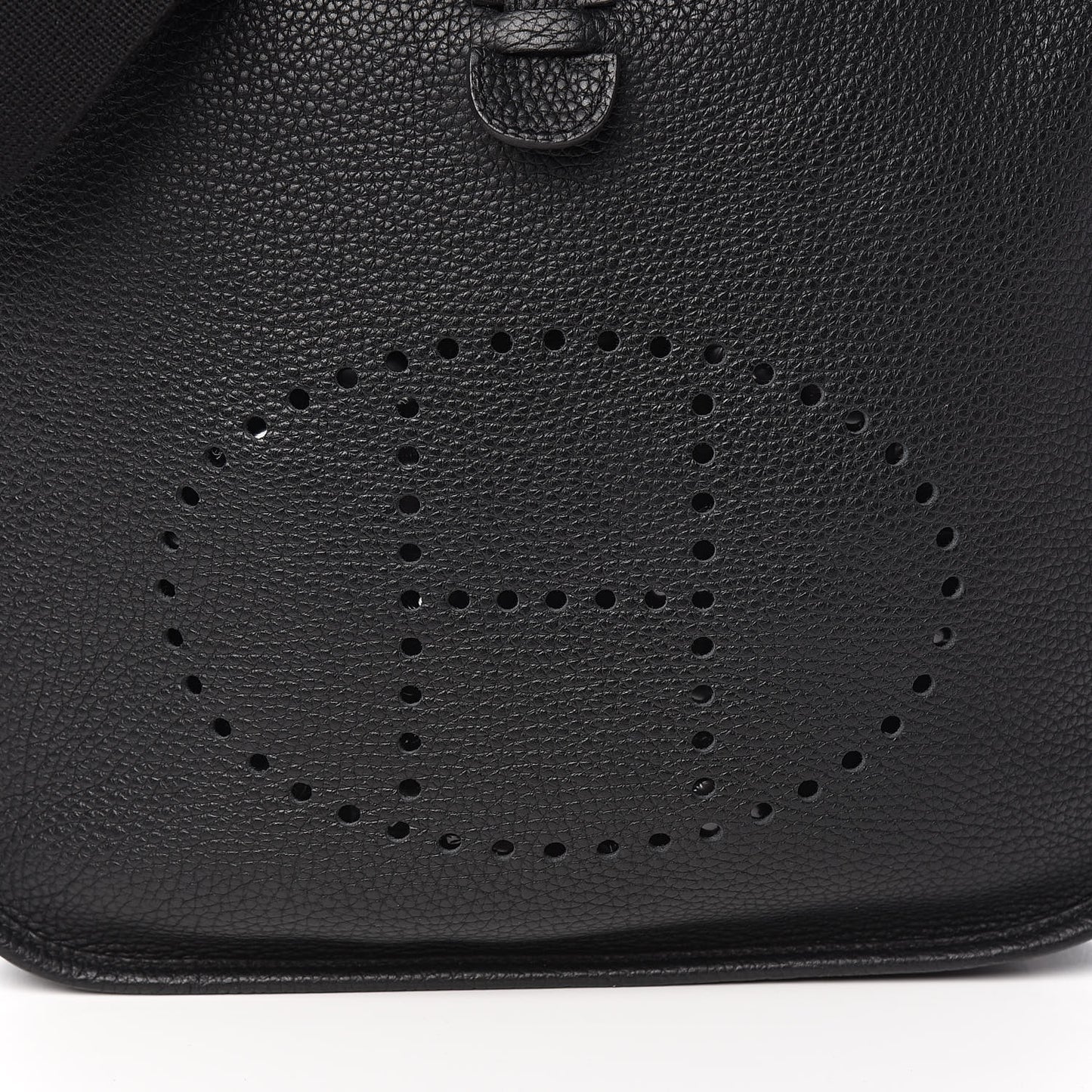 Taurillon Clemence Evelyne III PM Black