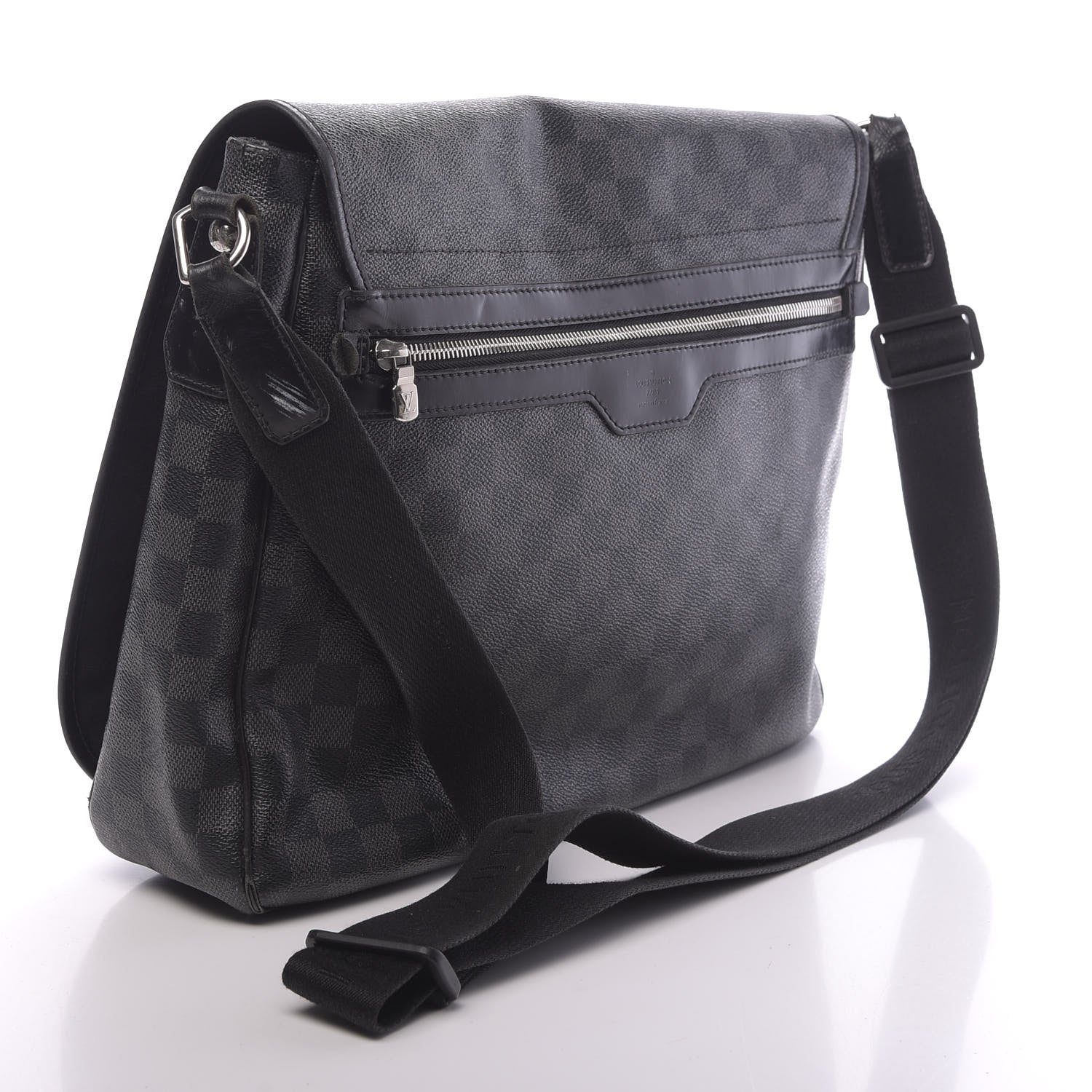 Louis Vuitton Damier Graphite Daniel GM 3 of 20