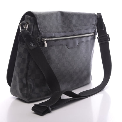 Louis Vuitton Damier Graphite Daniel GM 3 of 20