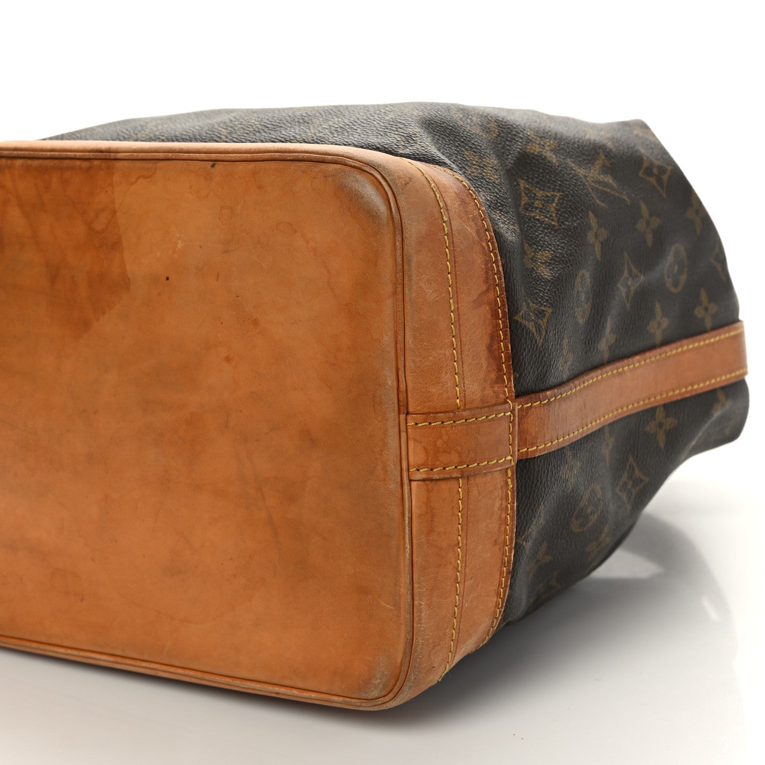Louis Vuitton Monogram Noe 8 of 11
