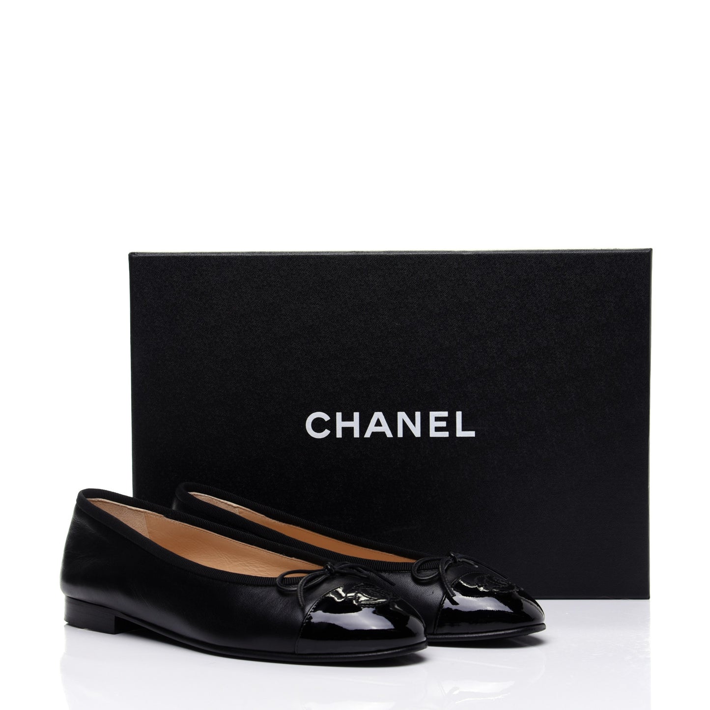 Lambskin Patent Calfskin CC Cap Toe Ballerina Flats 36 Black