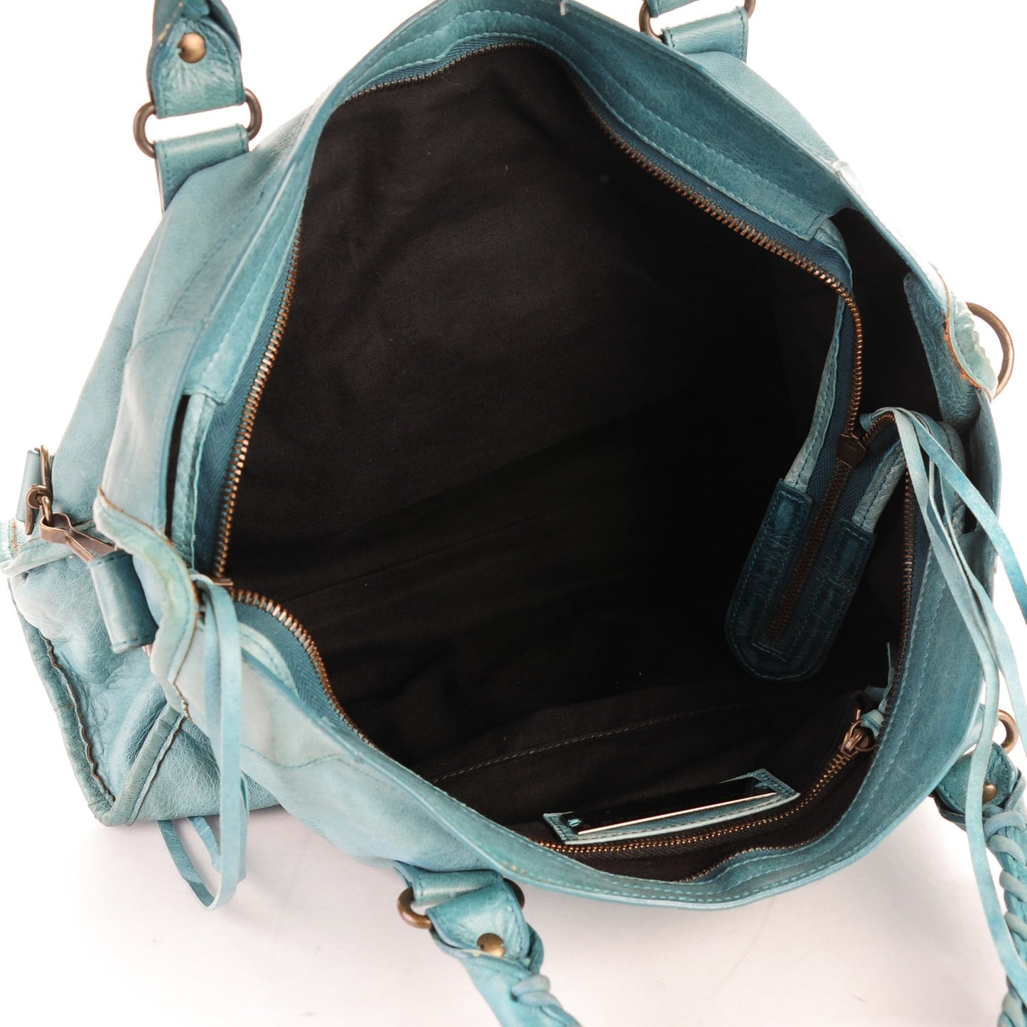 Chevre Classic Hardware City Bleu India