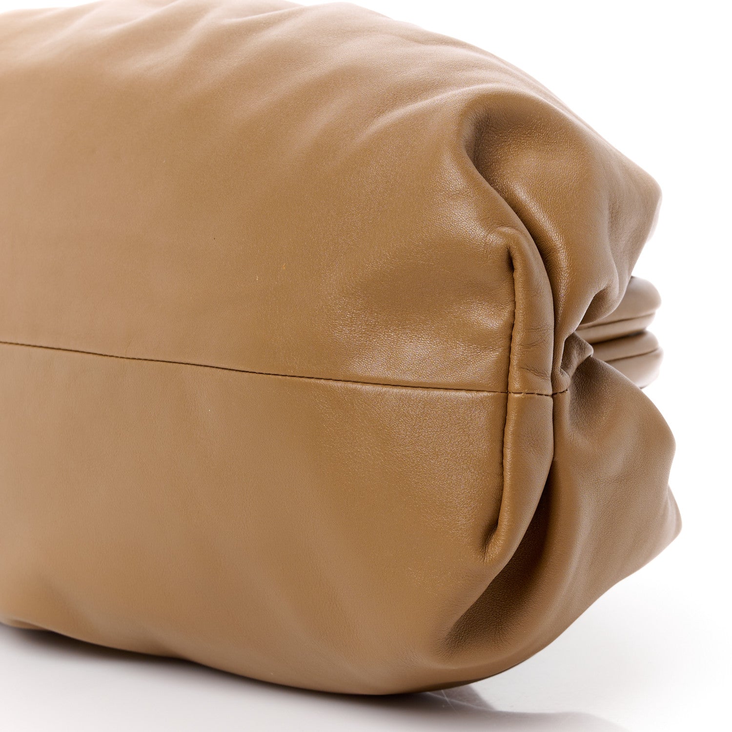 Bottega Veneta Smooth Butter Calf The Pouch Oversized Clutch Cammello 11 of 12