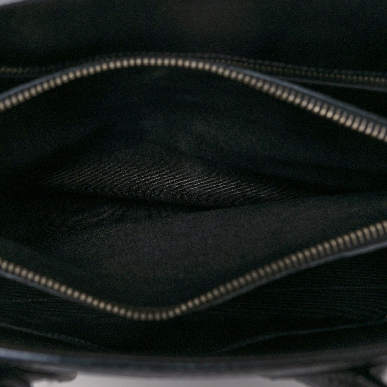 Saint Laurent Grained Calfskin Small Sac De Jour Black 6 of 10