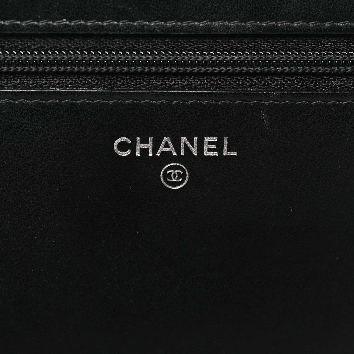 Aged Calfskin Quilted Gabrielle Wallet On Chain WOC Black