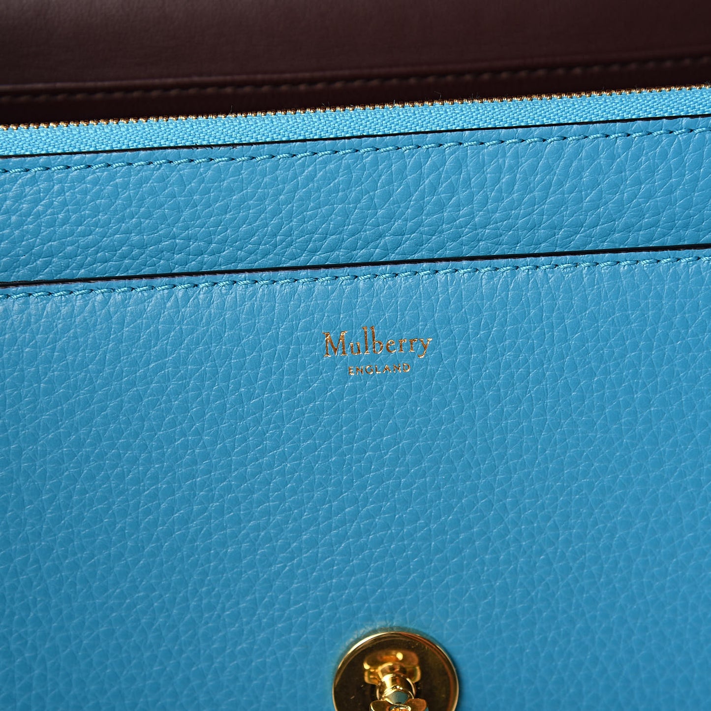 Classic Grain Calfskin Medium Darley Azure
