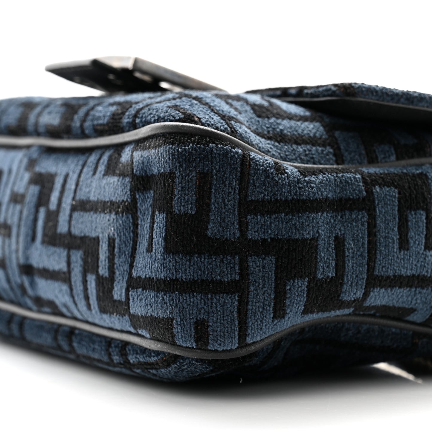Chenille Vitello Seta FF Midi Chain Baguette Blue Black